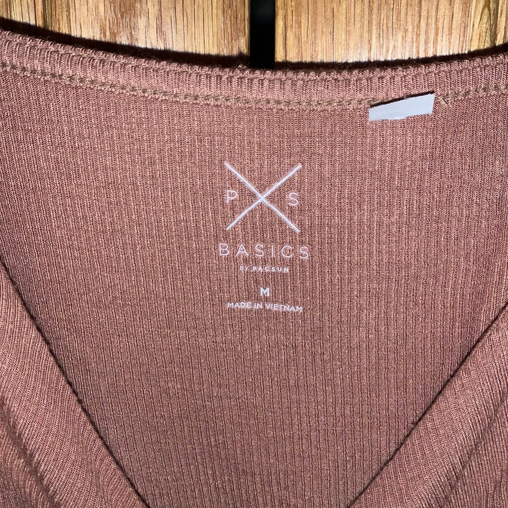 Pacsun tank